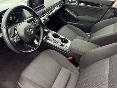 Used 2023 Honda Civic EX image 10