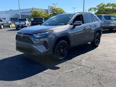 Certified 2025 Toyota RAV4 XLE AWD/4WD image 3