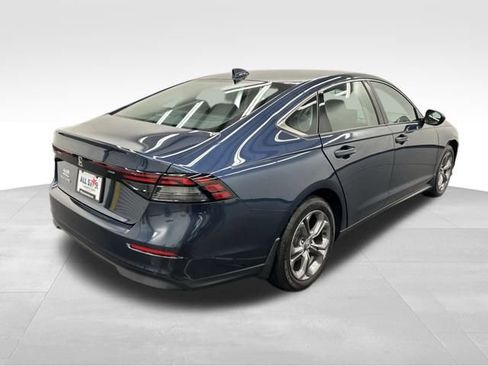 Used 2023 Honda Accord EX image 8