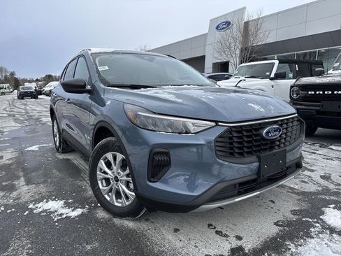New 2025 Ford Escape Active w/ Cold Weather Package image 1