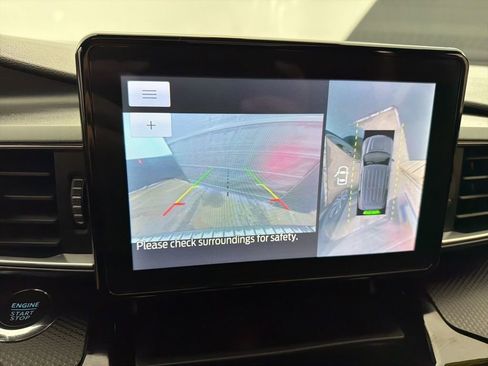 Used 2022 Ford Explorer ST w/ Equipment Group 401A image 18