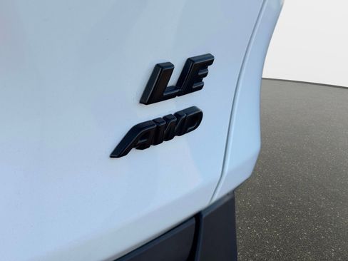 Certified 2023 Toyota RAV4 LE image 8