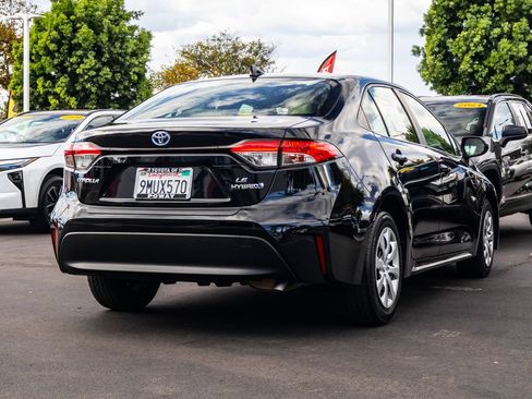 Used 2024 Toyota Corolla LE FWD image 10