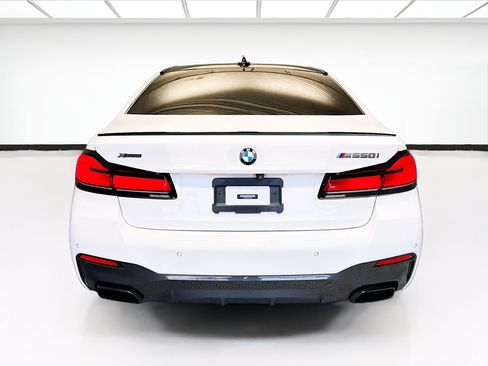 Used 2021 BMW M550i xDrive w/ Executive Package AWD/4WD image 5