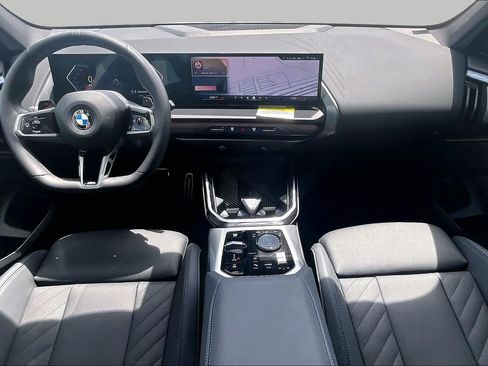 Certified 2025 BMW X3 xDrive30i w/ M Sport Package AWD/4WD image 15