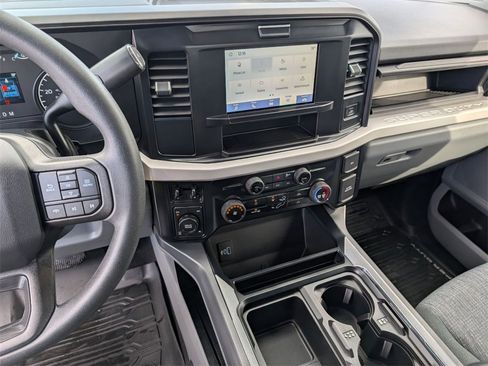 Used 2025 Ford F350 XLT image 31