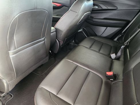 Certified 2025 Chevrolet TrailBlazer RS w/ Convenience Package FWD image 31