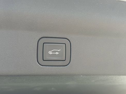 New 2026 Cadillac Escalade IQ Sport 1 w/ LPO, Floor Liner Package image 12