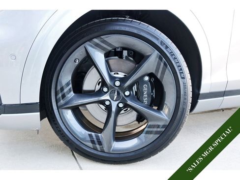 Used 2026 Genesis GV70 2.5T Sport Prestige AWD/4WD image 33