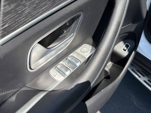 Certified 2023 Mercedes-Benz GLE 350 4MATIC image 15
