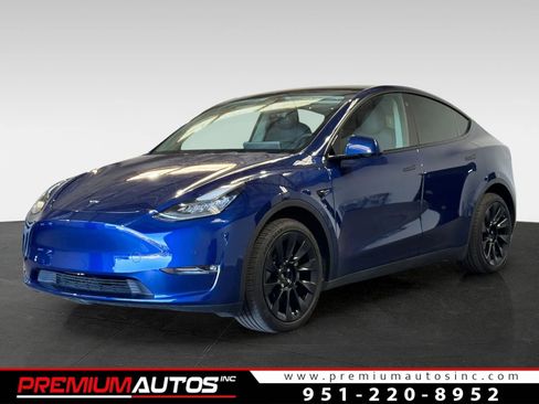 Used 2021 Tesla Model Y Long Range image 1