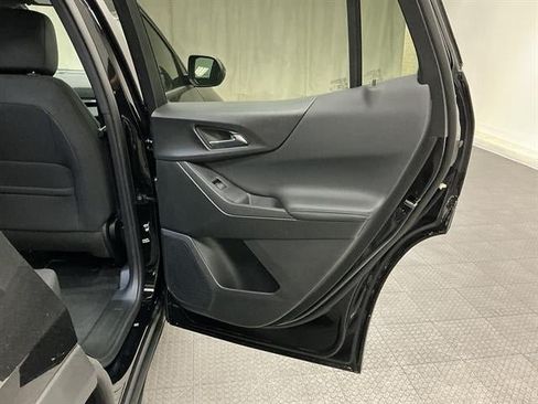 New 2027 Chevrolet Equinox LT w/ LPO, Floor Liner Package AWD/4WD image 27