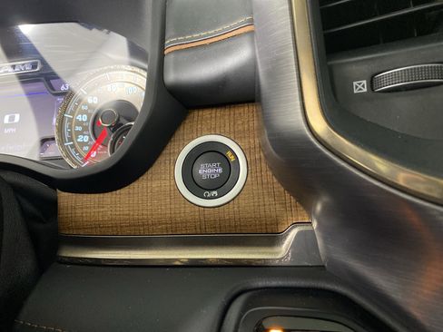 Used 2021 RAM 1500 Limited image 28