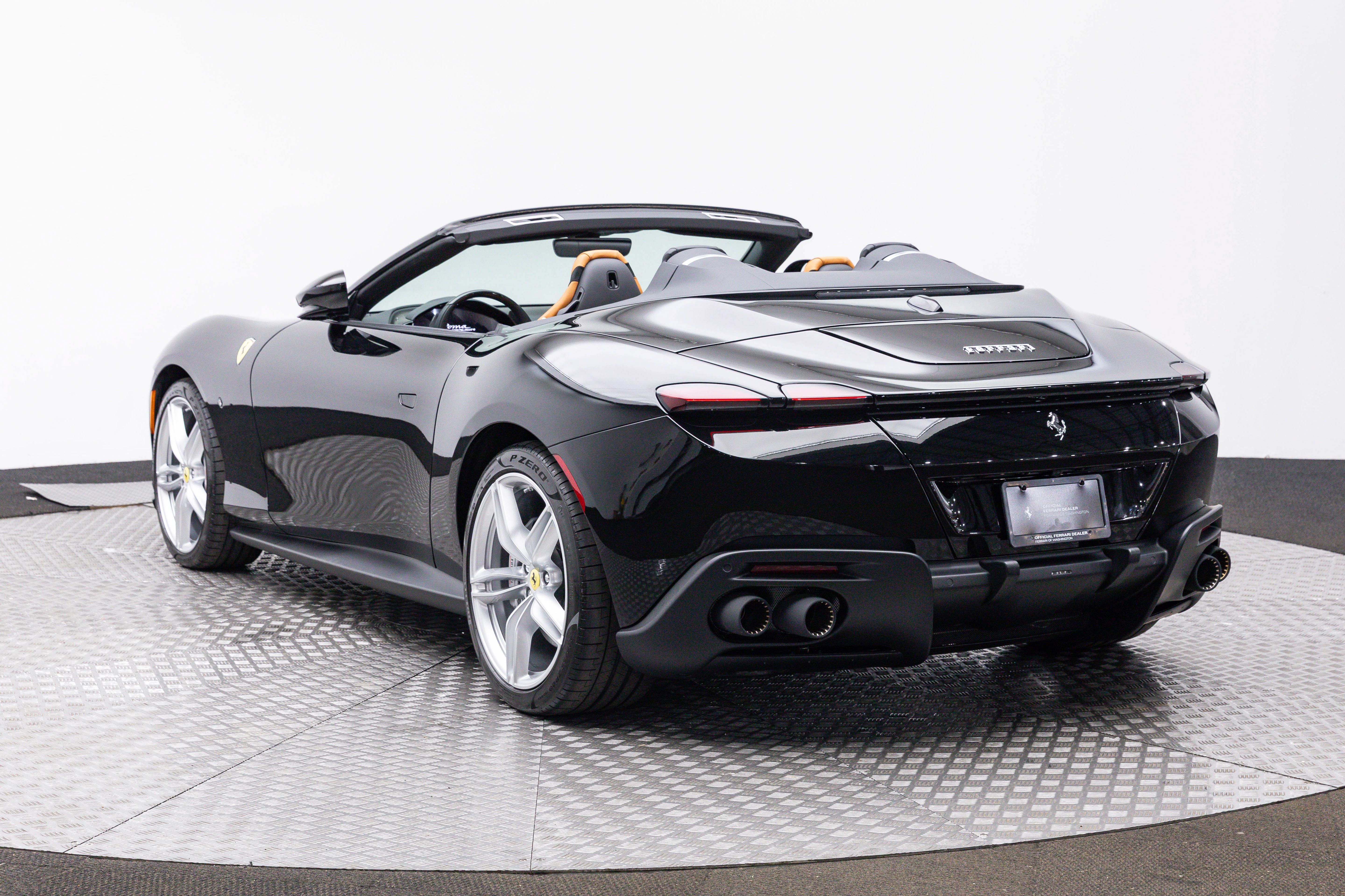 Certified 2026 Ferrari Roma Spider RWD image 3
