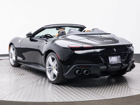 Used 2026 Ferrari Roma Spider image 3