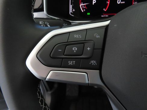 New 2026 Volkswagen Taos SEL AWD/4WD image 14