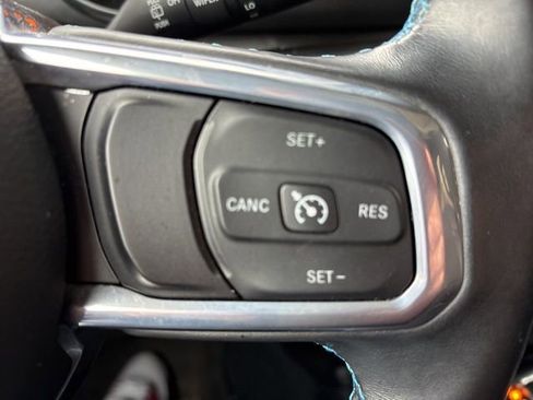 Used 2022 Jeep Wrangler Unlimited Rubicon 4xe image 16