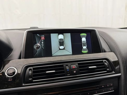 Used 2015 BMW 650i Convertible RWD image 21