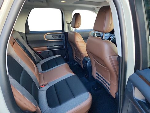 Used 2024 Ford Bronco Sport Outer Banks w/ Tech Package image 23