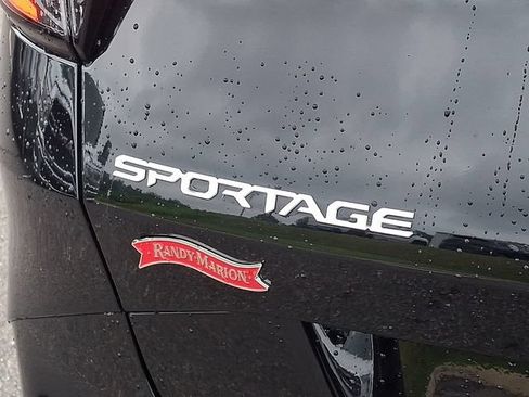 Used 2026 Kia Sportage SX FWD image 26