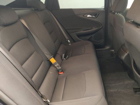 Used 2023 Chevrolet Malibu LS FWD image 19