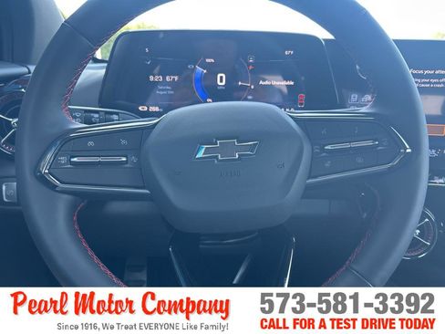 New 2024 Chevrolet Blazer EV RS image 13