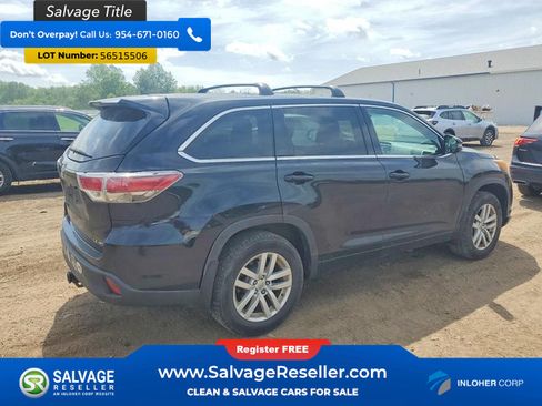 Used 2015 Toyota Highlander LE AWD/4WD image 4