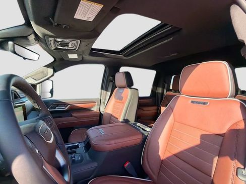 New 2026 GMC Sierra 2500 Denali Ultimate AWD/4WD image 19