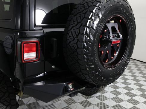 Used 2019 Jeep Wrangler Unlimited Rubicon AWD/4WD image 60
