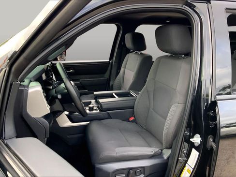 Used 2025 Toyota Tundra SR5 RWD image 8