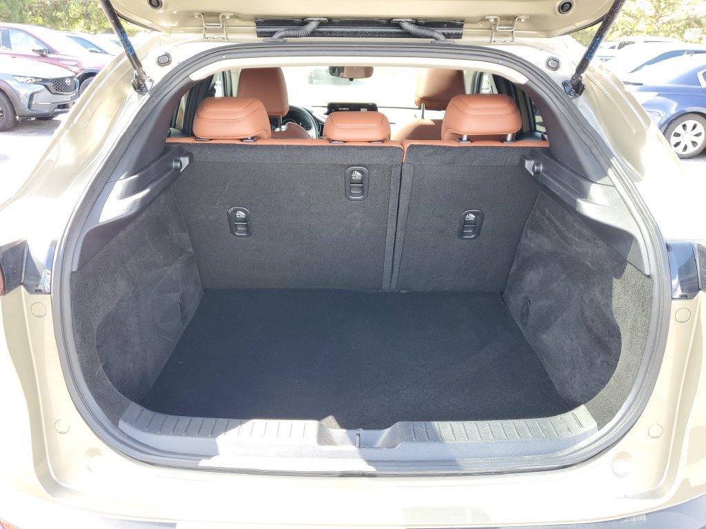 Certified 2024 MAZDA CX-30 Carbon AWD/4WD image 8