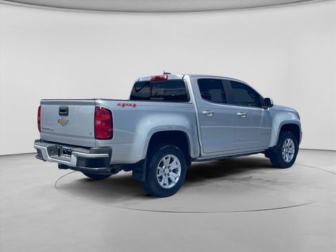 Used 2019 Chevrolet Colorado LT w/ LT Convenience Package AWD/4WD image 8