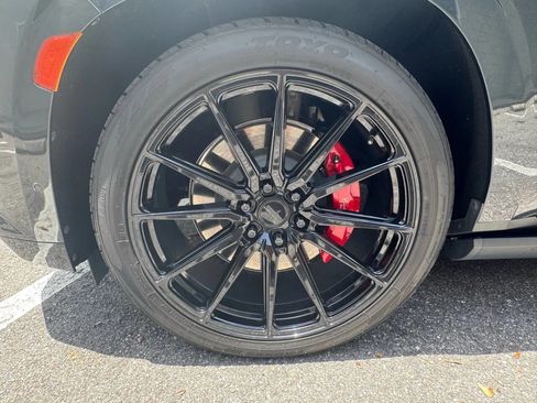 Used 2022 Cadillac Escalade Sport Platinum image 14