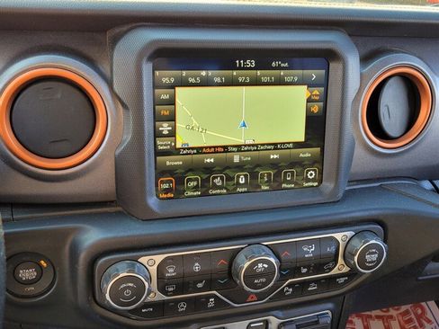 Used 2023 Jeep Gladiator Mojave w/ LED Lighting Group image 21