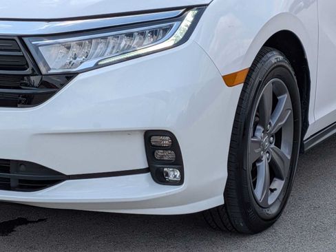 Used 2024 Honda Odyssey EX image 11
