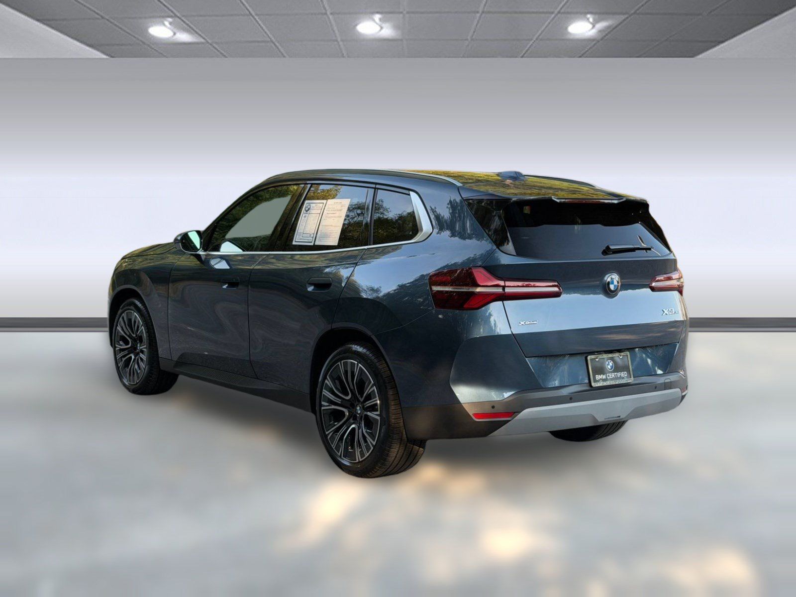 Certified 2026 BMW X3 xDrive30i AWD/4WD image 3