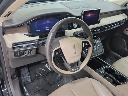 Certified 2021 Lincoln Corsair Reserve w/ Elements Package image 13