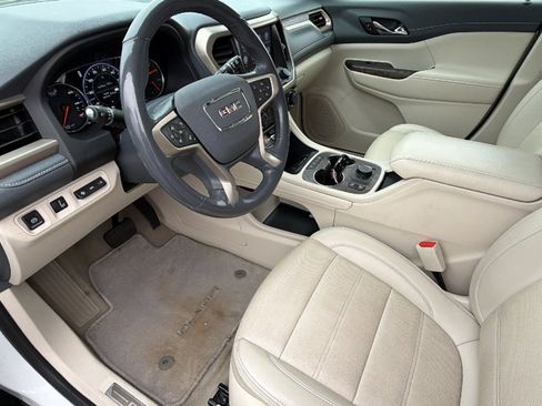 Used 2021 GMC Acadia Denali w/ Denali Ultimate Package image 10