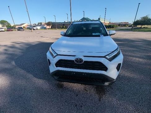 Certified 2024 Toyota RAV4 XLE AWD/4WD image 17