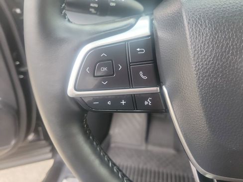 Used 2023 Toyota Highlander Platinum image 28