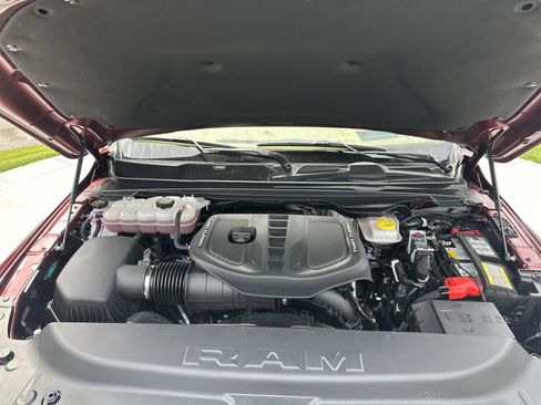 Used 2025 RAM 1500 Limited AWD/4WD image 34