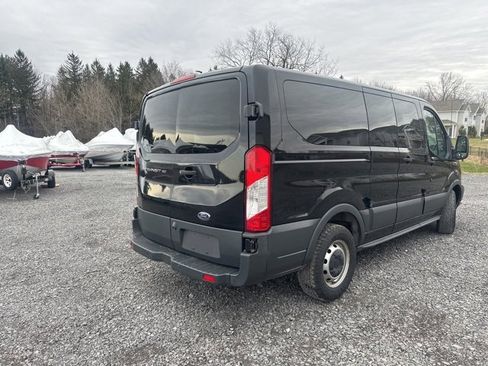 Used 2018 Ford Transit 150 XL image 7