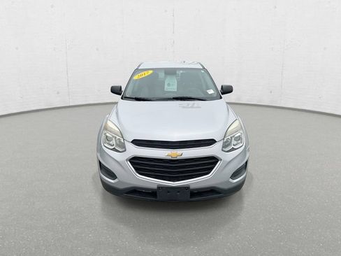Used 2017 Chevrolet Equinox LS AWD/4WD image 8