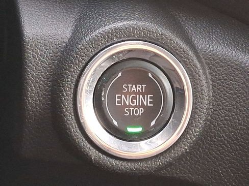 Used 2022 Chevrolet TrailBlazer LT w/ Convenience Package image 22