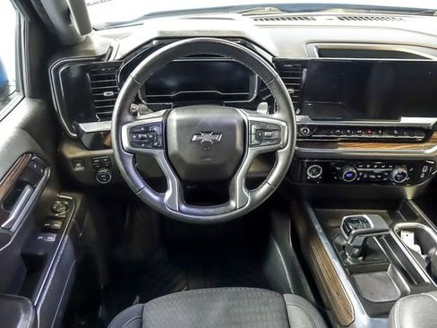 Used 2023 Chevrolet Silverado 1500 RST image 16