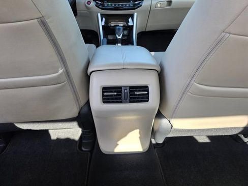 Used 2016 Honda Accord EX-L image 24