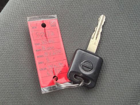 Used 2020 Nissan NV200 S FWD image 30