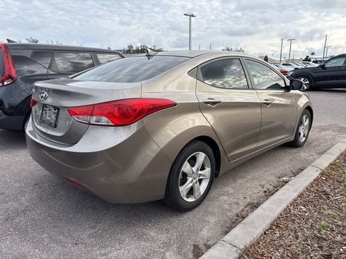 Used 2013 Hyundai Elantra GLS image 3