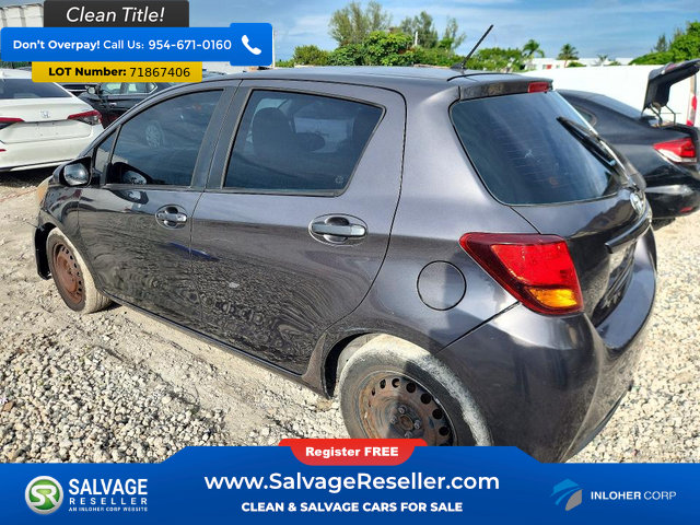 Used 2016 Toyota Yaris L FWD image 3