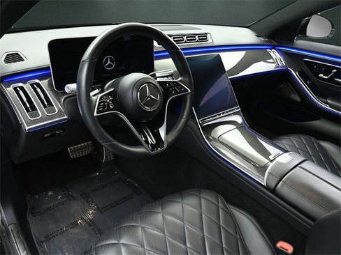 Used 2022 Mercedes-Benz S 580 4MATIC Sedan image 10